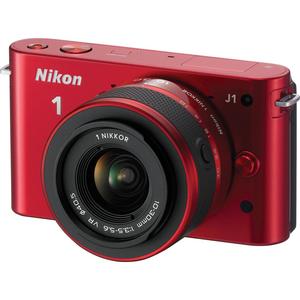 1 J1 - Rouge + Nikon 1 Nikkor 10-30Mm F/3.5-5.6 Vr + 1 Nikkor Vr 30-110Mm F/3.8-5.6 F/3.5-5.6 + F/3.8-5.6