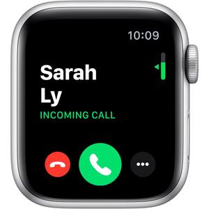 Apple Watch Series 5 (2019) GPS + Cellular 44 mm - Aluminium Argent - Bracelet sport Noir