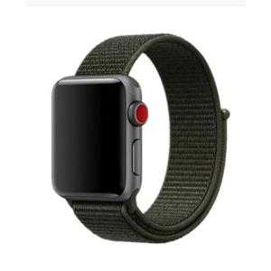 Apple Watch (Series 3) 2017 42 mm - Aluminium Gris sidéral - Bracelet Nylon tissé Vert Olive