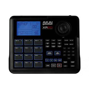 Boite à rythmes Akai XR20