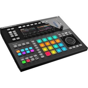 Native Instruments Maschine Studio Audio accessoires