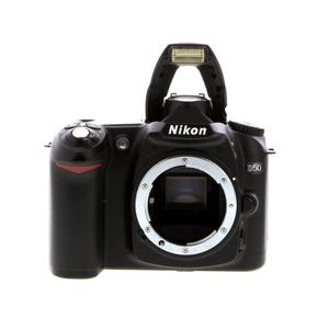 Yksisilmäinen peiliheijastuskamera Nikon D50 vain vartalo - Musta