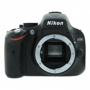Spiegelreflexkamera - Nikon D5100 DSLR Schwarz Objektiv Nikon Nikkor AF-S DX Zoom IF-ED