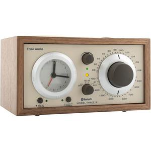 Radio Tivoli Three BT alarm