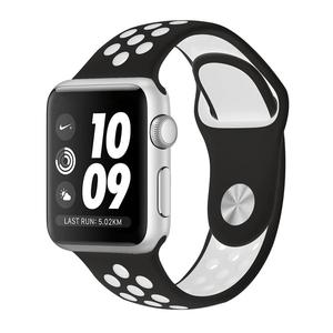 Apple Watch (Series 3) 38 - Aluminium Argent - Bracelet Sport Nike Noir/Blanc