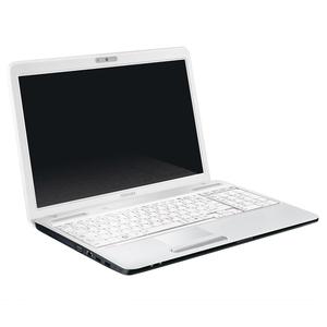 Toshiba Satellite C660-2D6 15" Core i3 2,2 GHz - SSD 240 Go - 4 Go AZERTY - Français
